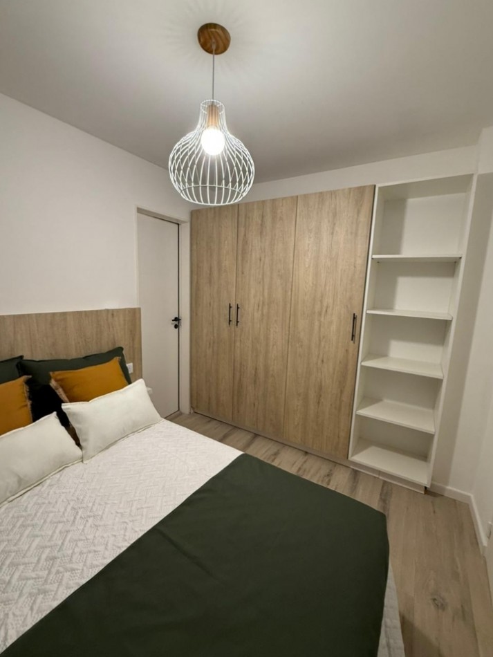 3 ambientes con cochera pleno centro 