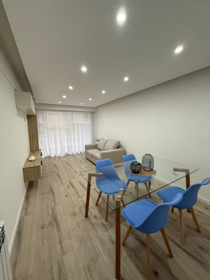 3 ambientes con cochera pleno centro 