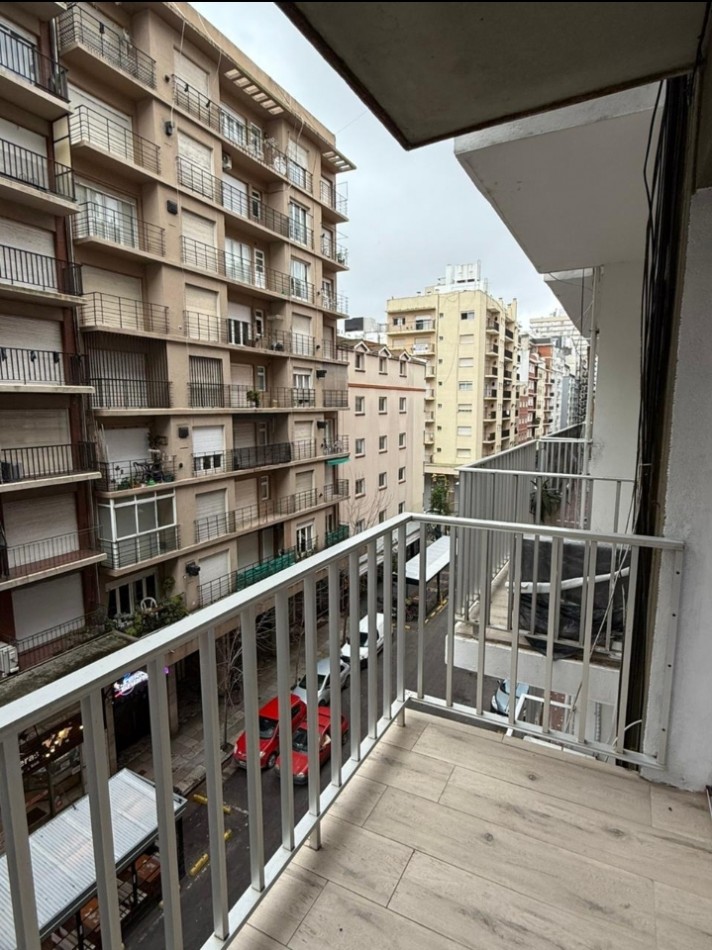 3 ambientes con cochera pleno centro 