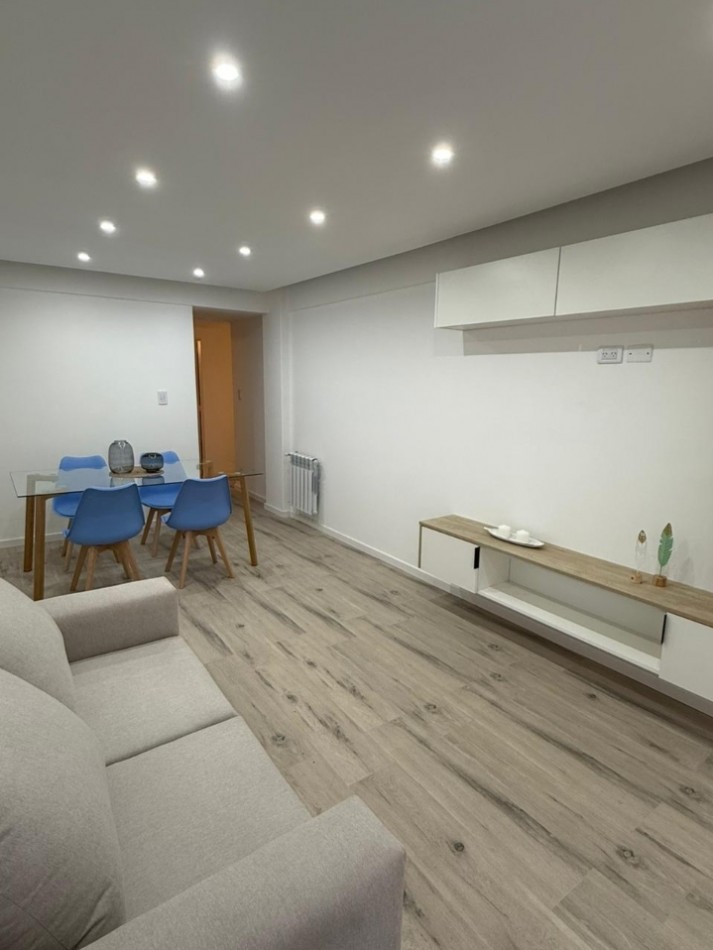 3 ambientes con cochera pleno centro 
